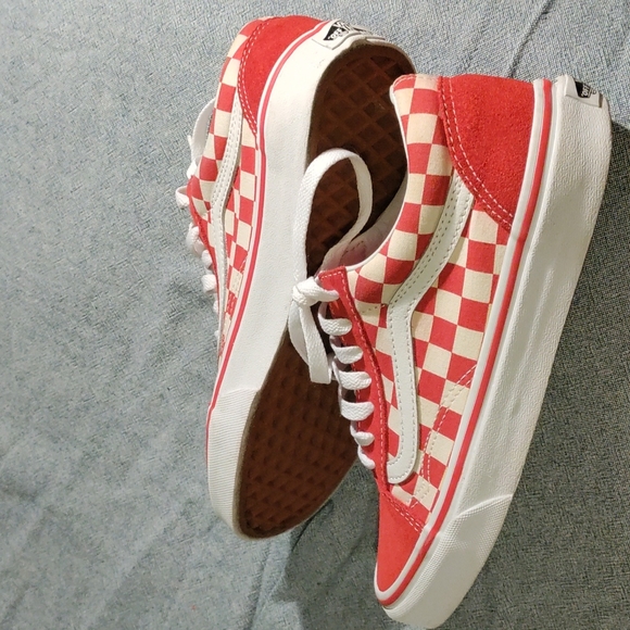 Prelove Suesex Vans low Top Checker Sneakers Color Red and white Men's 6 WM 7.5 - Picture 6 of 7